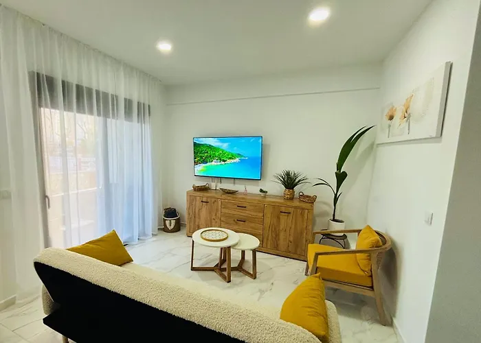 Raxy Deluxe * بينايدورم